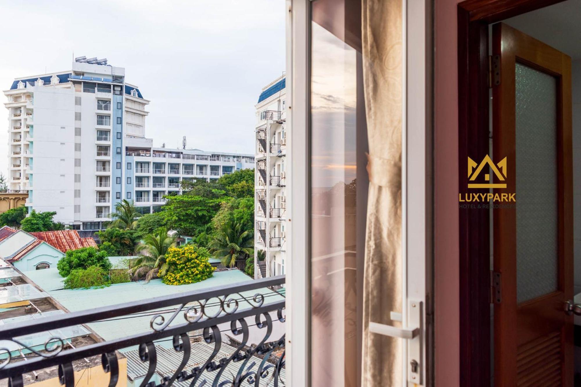 Luxy Park Hotel - Phu Quoc Centre Zewnętrze zdjęcie